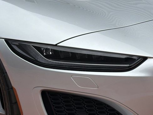 Used 2023 Jaguar F-TYPE Coupe RWD image 11