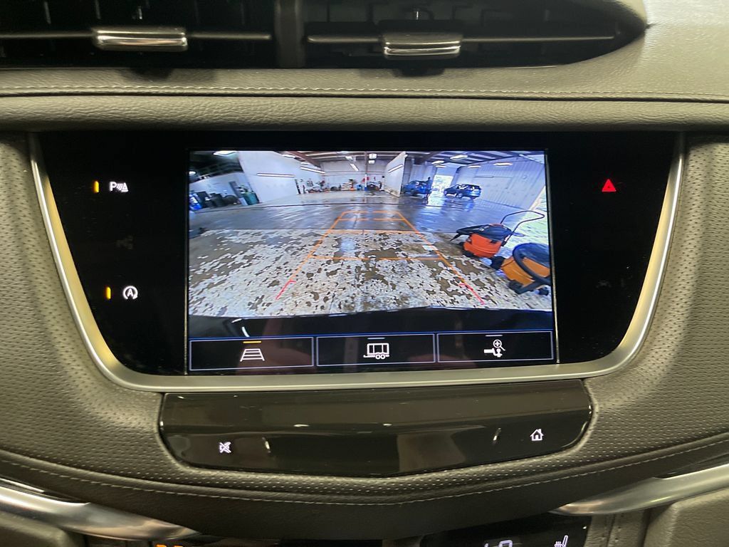 Used 2024 Cadillac XT5 Premium Luxury AWD/4WD image 26