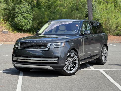Used 2023 Land Rover Range Rover SE AWD/4WD image 1