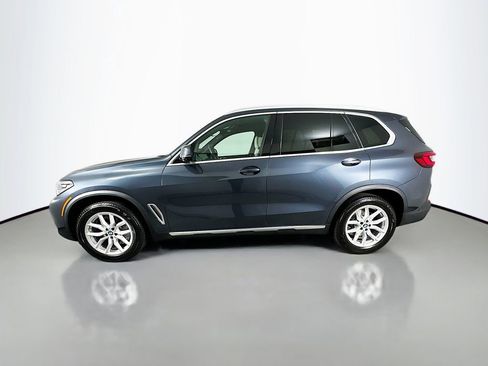 Used 2022 BMW X5 xDrive40i w/ Premium Package AWD/4WD image 2