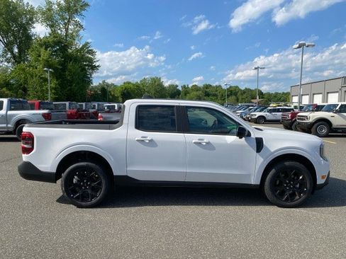 New 2026 Ford Maverick Lariat w/ Black Appearance Package AWD/4WD image 6