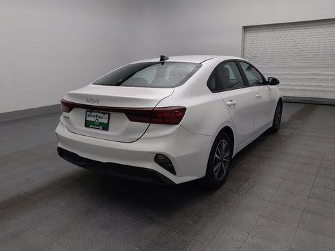 Used 2022 Kia Forte LXS FWD image 9
