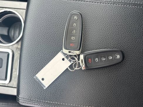 Used 2016 Ford Expedition Max Limited AWD/4WD image 37