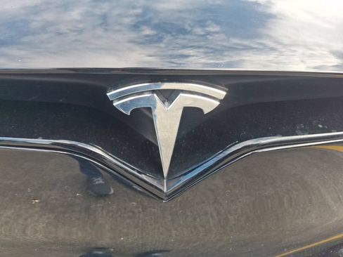 Used 2022 Tesla Model X AWD/4WD image 12