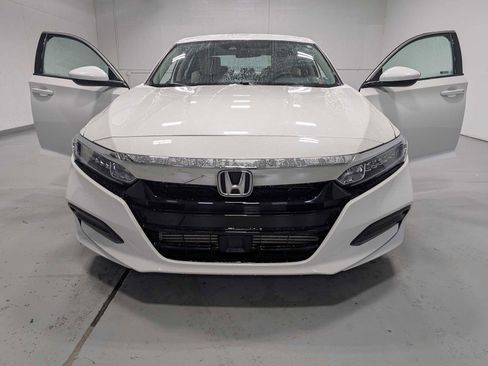 Used 2018 Honda Accord LX image 13