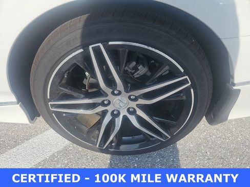 Used 2021 Honda Accord Touring image 11