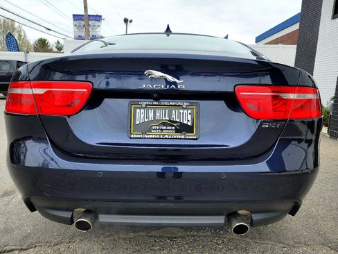 Used 2017 Jaguar XE Prestige image 4