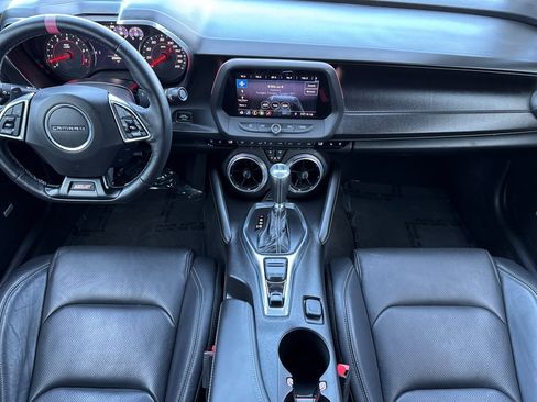 Used 2019 Chevrolet Camaro SS image 15