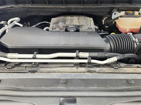 Used 2021 Chevrolet Silverado 1500 LT AWD/4WD image 20