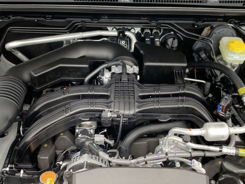 Used 2025 Subaru Crosstrek 2.5i Sport AWD/4WD image 13
