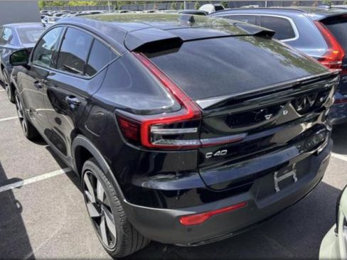 Used 2023 Volvo C40 P8 Recharge Ultimate AWD/4WD image 8