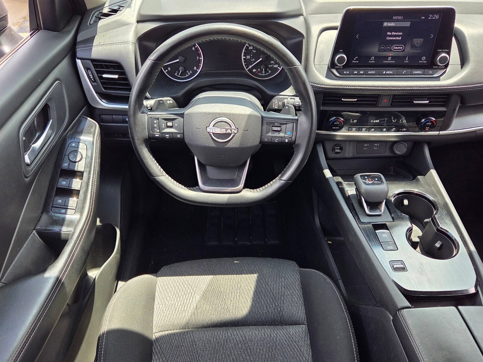Used 2025 Nissan Rogue SV FWD image 7