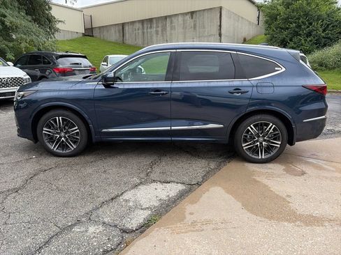 Used 2026 Acura MDX SH-AWD w/ Advance Package image 8