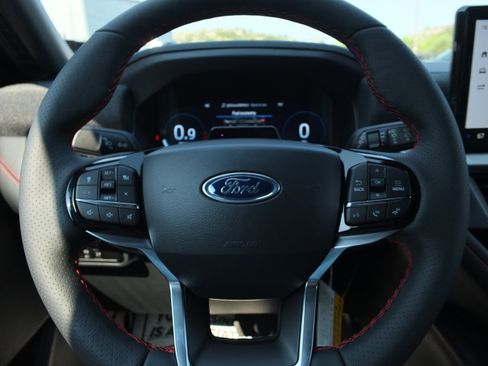 New 2026 Ford Explorer ST-Line RWD image 63
