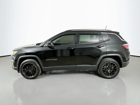 Used 2019 Jeep Compass Limited w/ Safety & Security Group AWD/4WD image 8