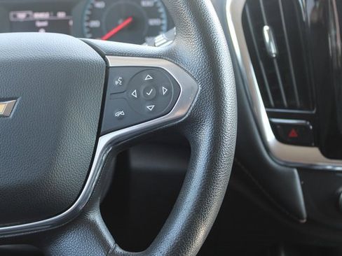 Used 2020 Chevrolet Traverse LS image 29