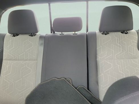 Used 2022 Toyota Tacoma TRD Sport w/ Technology Package image 21