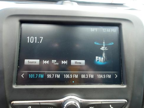 Used 2018 Chevrolet Malibu LS FWD image 22