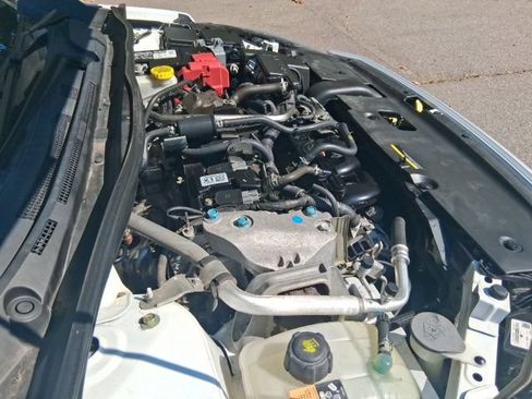 Used 2022 Nissan Sentra SV FWD image 27