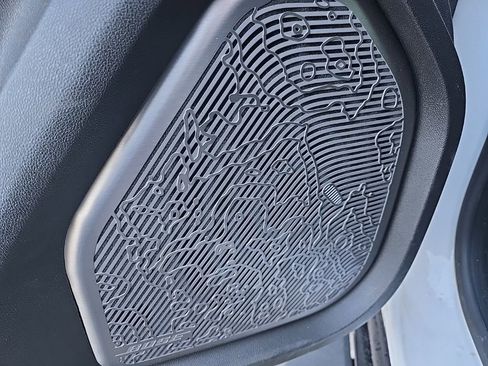 Used 2025 GMC Hummer EV 3X image 36