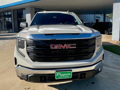 New 2026 GMC Sierra 1500 Pro image 3