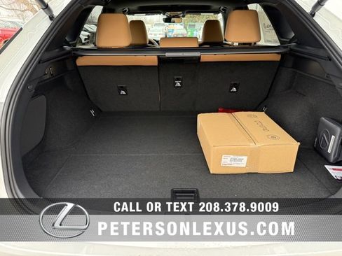 New 2026 Lexus RX 450h PREMIUM AWD image 15