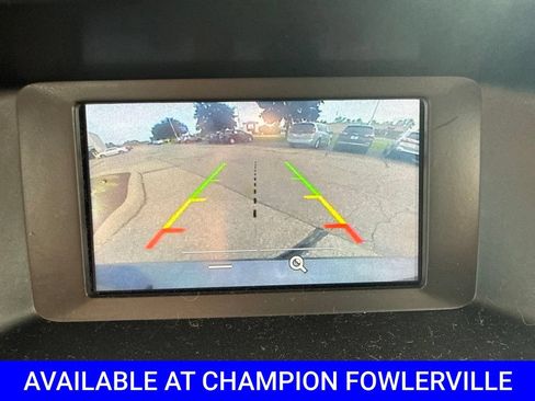 Used 2018 Ford Focus SE w/ SE Appearance Package FWD image 29