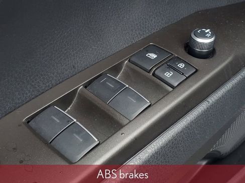 Used 2024 Toyota Camry XSE image 12