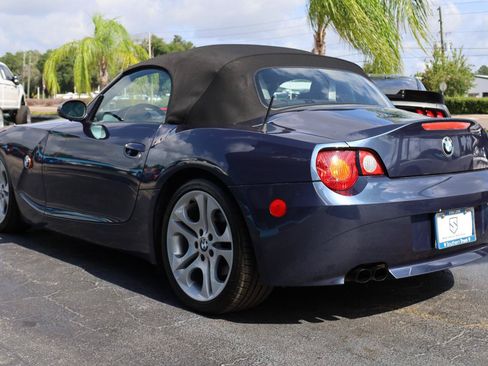 Used 2004 BMW Z4 3.0i RWD image 4