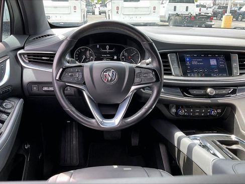 Used 2024 Buick Enclave Premium AWD/4WD image 5