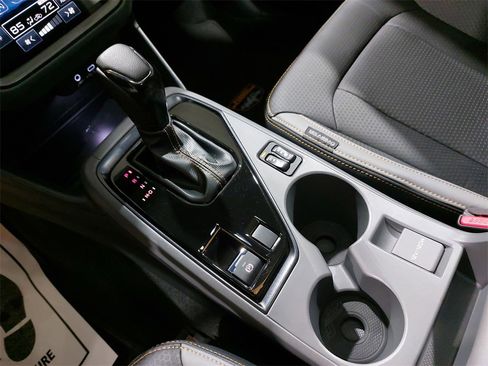 Used 2025 Subaru Crosstrek 2.5i Wilderness w/ Wilderness Package image 23