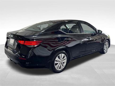 Used 2024 Nissan Sentra S FWD image 5