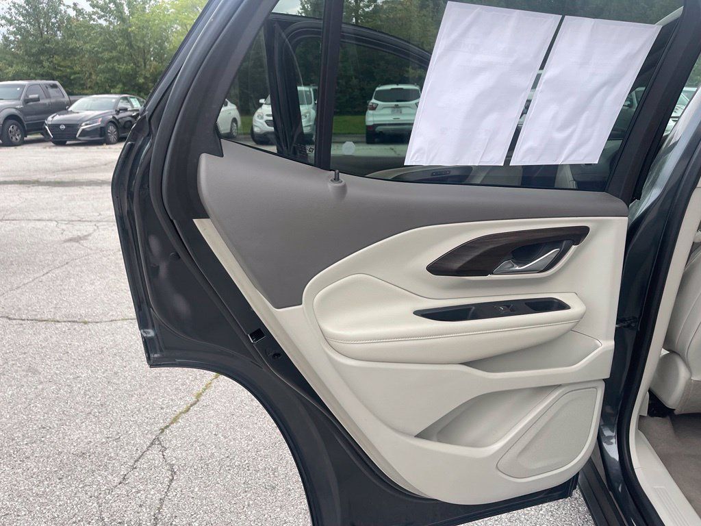 Used 2018 GMC Terrain Denali AWD/4WD image 16