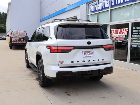 Used 2024 Toyota Sequoia Limited w/ TRD Off-Road Package AWD/4WD image 5