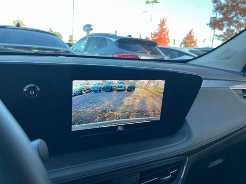 Used 2025 Buick Encore GX Preferred image 17