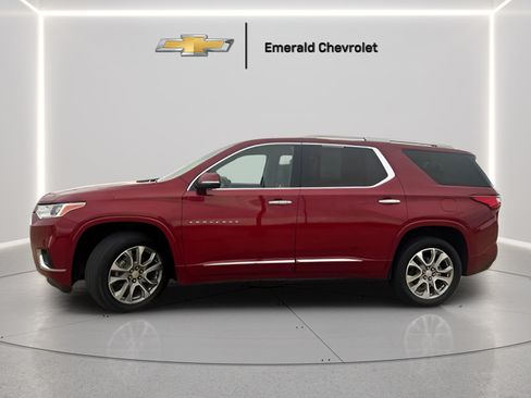 Used 2020 Chevrolet Traverse Premier FWD image 4