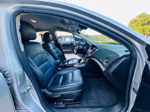 Used 2012 Chevrolet Cruze LT w/ RS Package FWD image 22