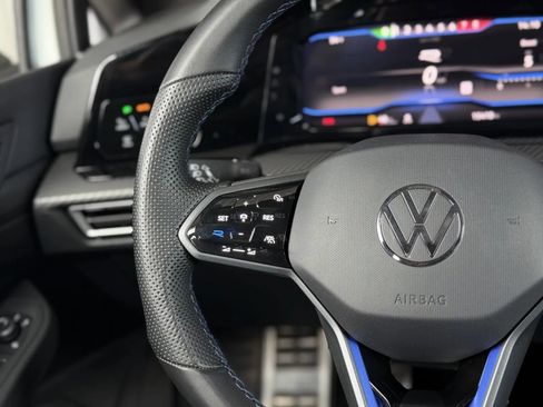 Used 2024 Volkswagen Golf R AWD/4WD image 22