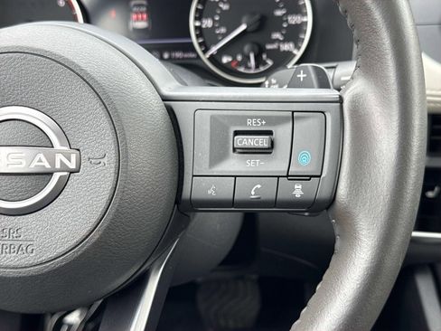 Used 2024 Nissan Rogue SV w/ SV Premium Package AWD/4WD image 14