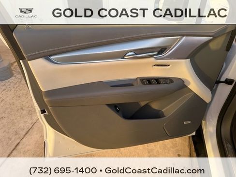 Certified 2022 Cadillac XT5 Premium Luxury w/ LPO, Floor Liner Package image 16