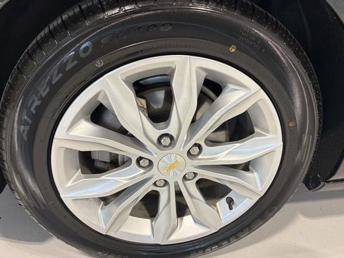 Used 2024 Chevrolet Malibu LT image 11