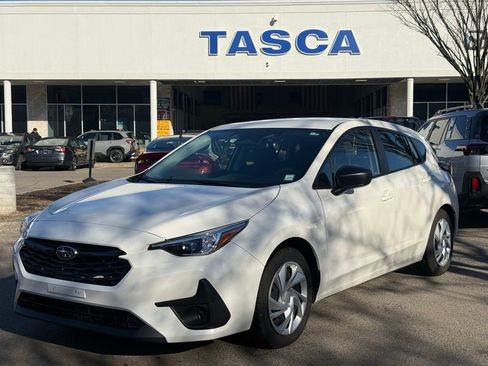 Used 2024 Subaru Impreza 2.0i image 1