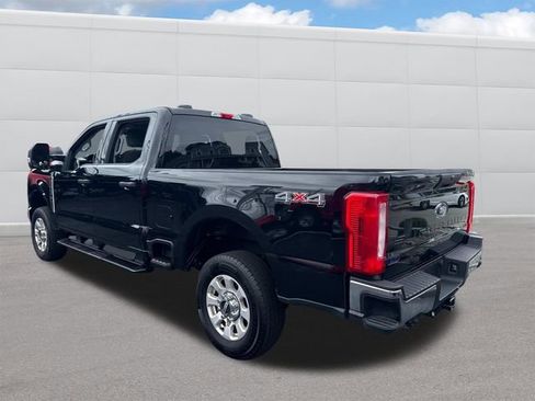 Used 2024 Ford F250 XLT w/ Snow Plow Prep Package AWD/4WD image 3