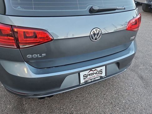 Used 2015 Volkswagen Golf SE w/ Golf Sport Package image 22