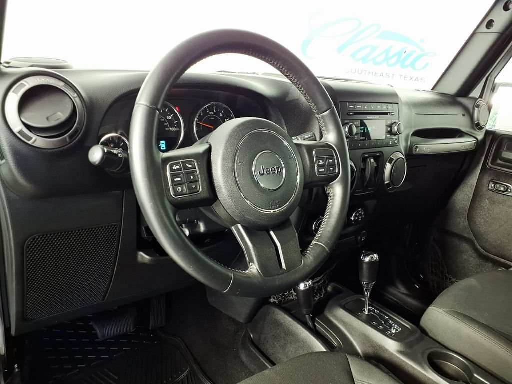 Used 2015 Jeep Wrangler Sport w/ Quick Order Package 24S AWD/4WD image 15