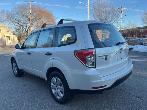 Used 2010 Subaru Forester 2.5X image 3
