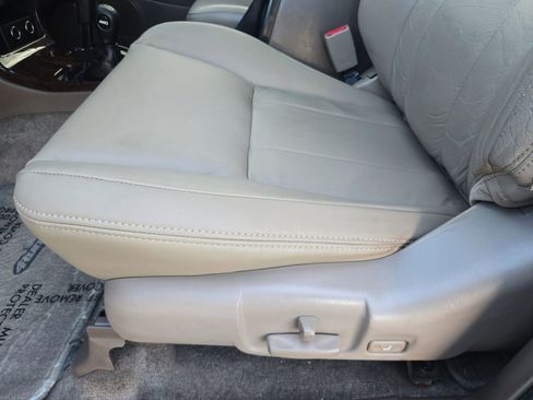 Used 2001 Toyota 4Runner Limited AWD/4WD image 14