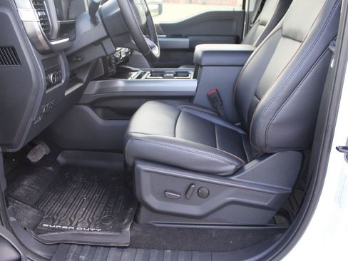 New 2026 Ford F250 Lariat w/ Lariat Ultimate Package image 3