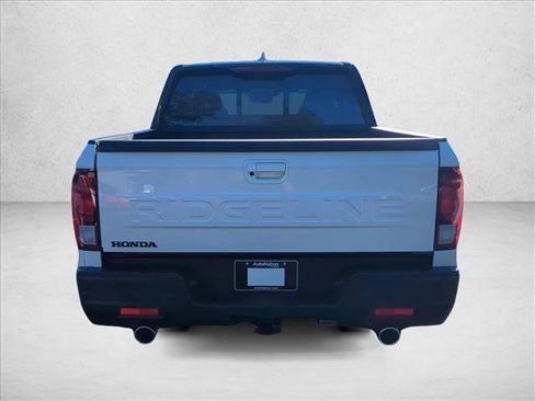 New 2026 Honda Ridgeline Black Edition image 9