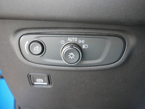 Used 2024 GMC Terrain SLE w/ Driver Convenience Package AWD/4WD image 29